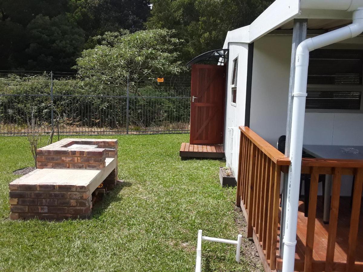 Nadine'S Self - Catering Accommodation Stormsrivier Exterior foto